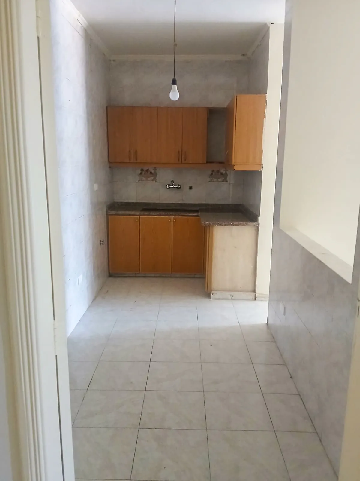 Apartment in Dbayeh, Metn with Terrace — الصورة 3