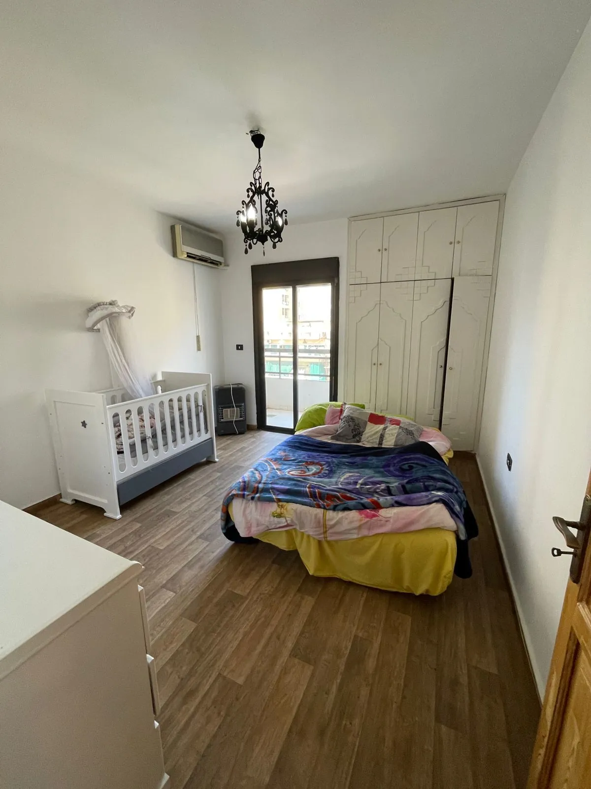 Furnished Apartment in Wata Msaytbeh, Beirut with View — photo 4