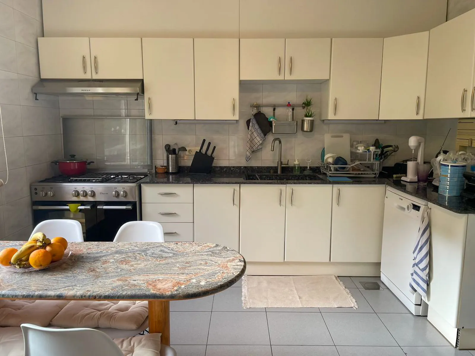 Prime Location Apartment in Bsalim, Metn with Pool Access — photo 3