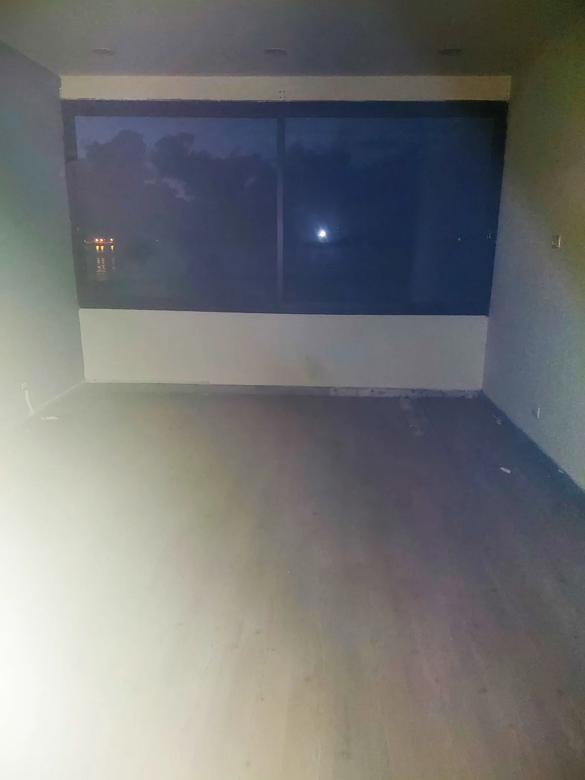 Prime Location Office in Zalka, Metn — الصورة 1