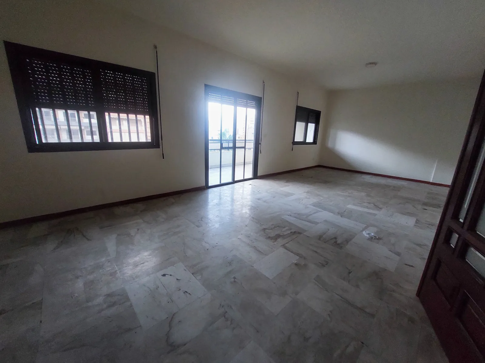 Prime Location Apartment in Zalka, Metn with City View