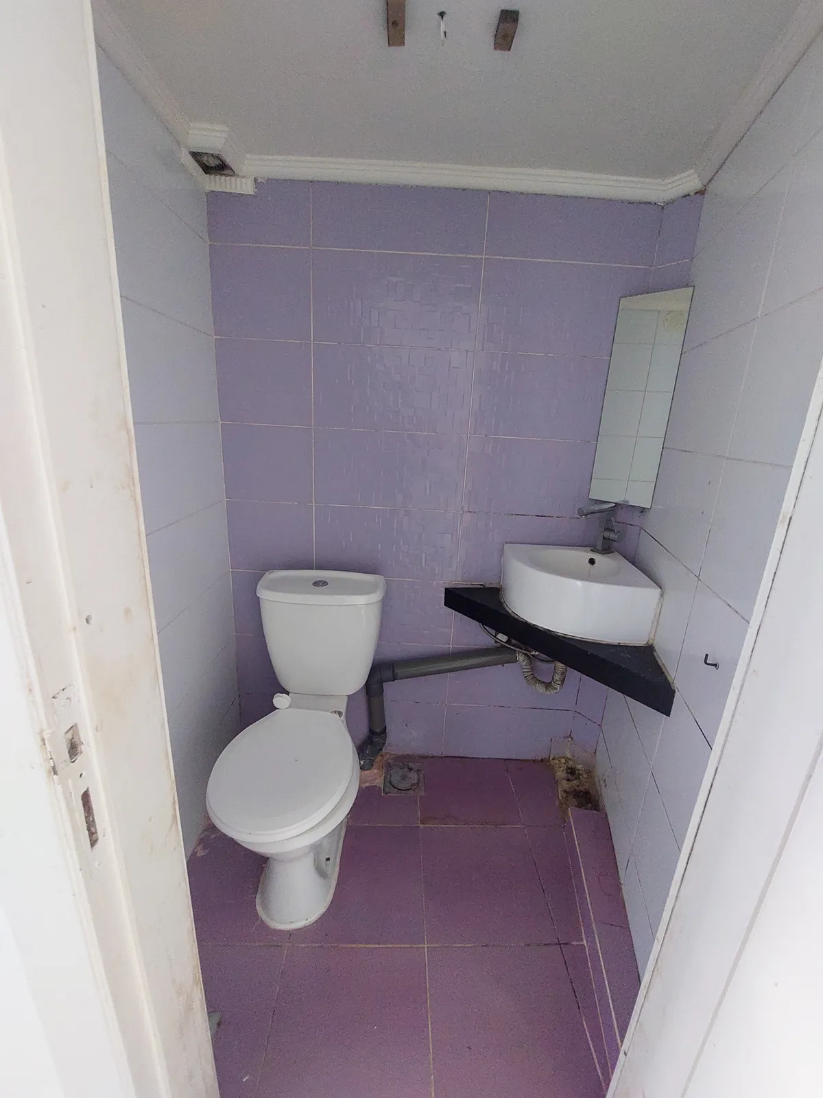 Prime Location Shop in Mazraat Yachouh, Metn — الصورة 4