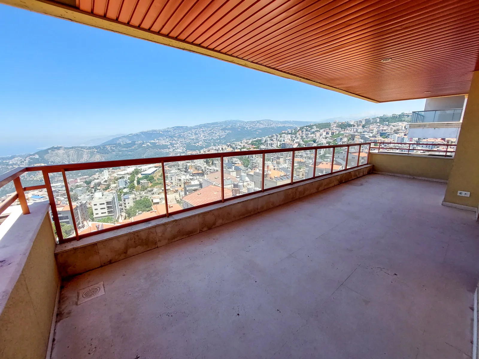 Spacious Duplex in Elissar, Metn with Sea and Mountain View — photo 2