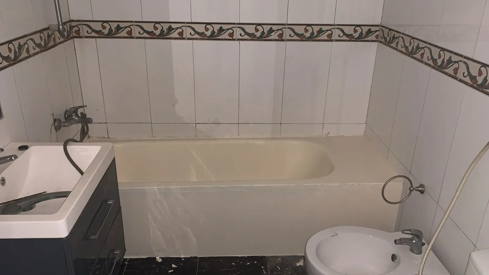 Apartment in Bir Hassan, Beirut with a Golf Course View — photo 5