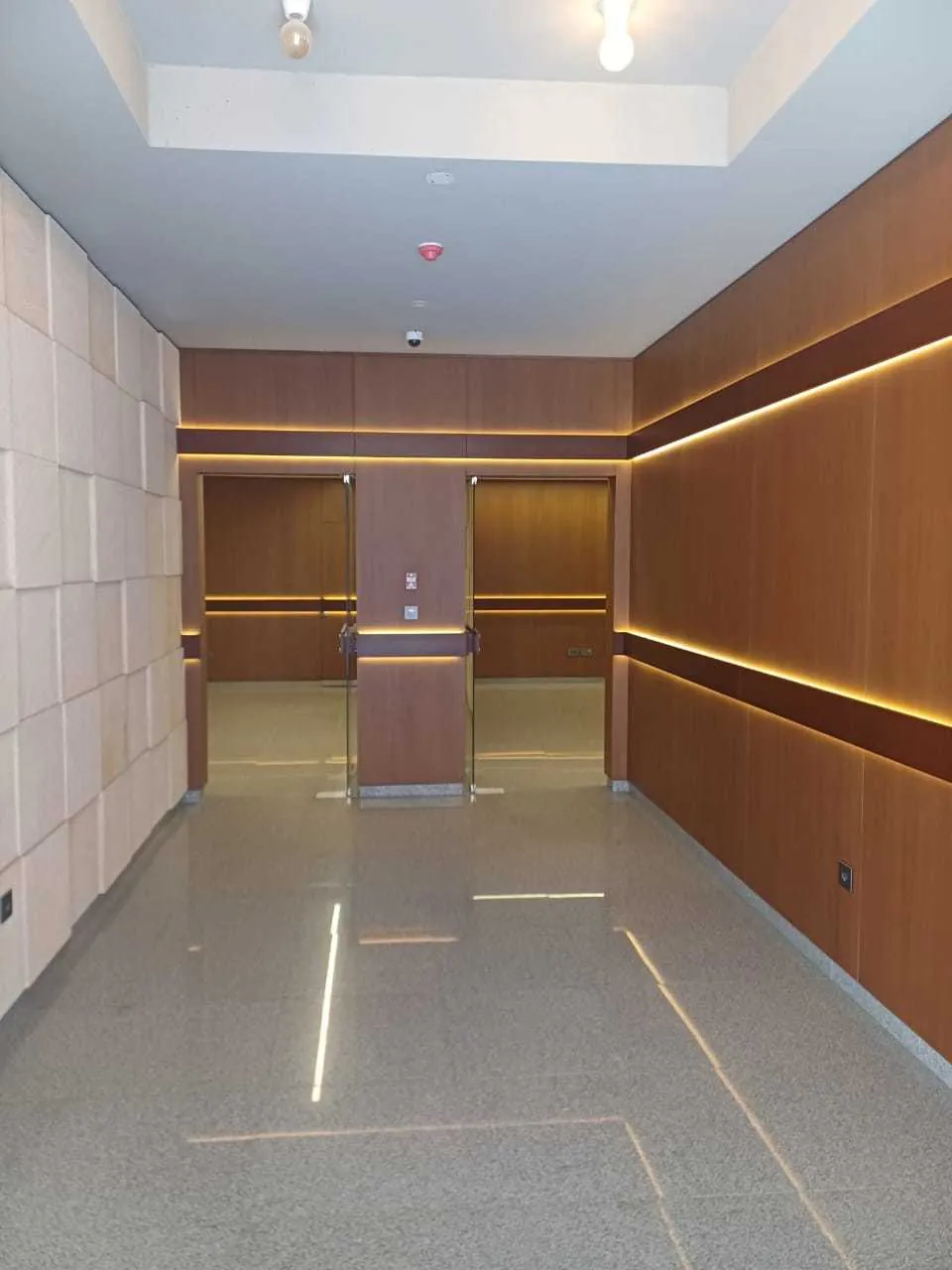 Apartment in Louaizeh, Baabda with a Breathtaking Mountain View — photo 4