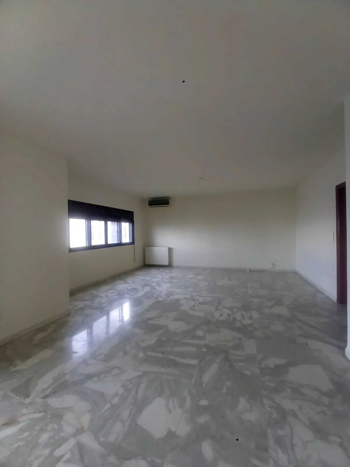 Spacious Apartment in Naccache, Metn with Terrace — photo 3