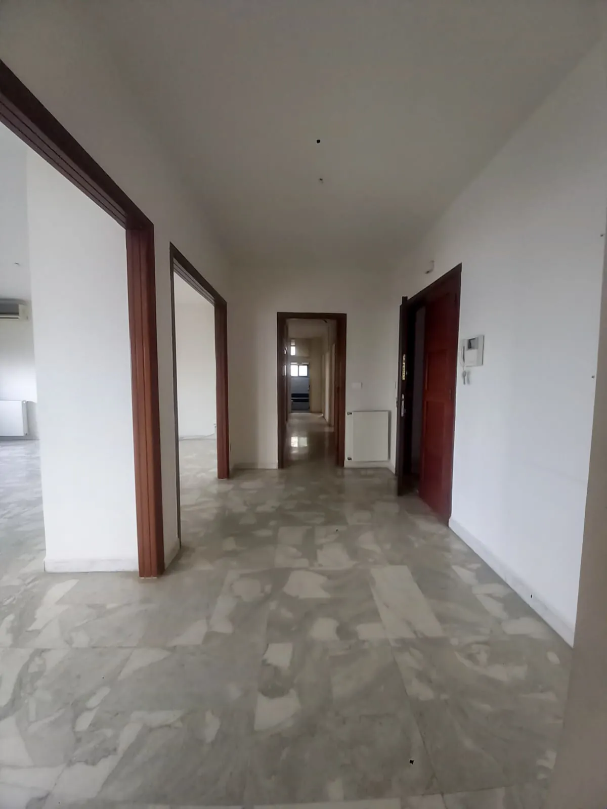 Spacious Apartment in Naccache, Metn with Terrace — photo 4