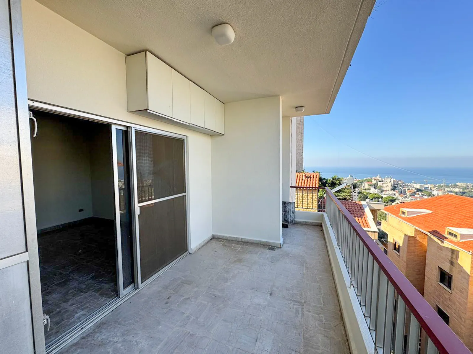 Three Bedroom Apartment in Beit El Chaar, Metn with Sea View — الصورة 4