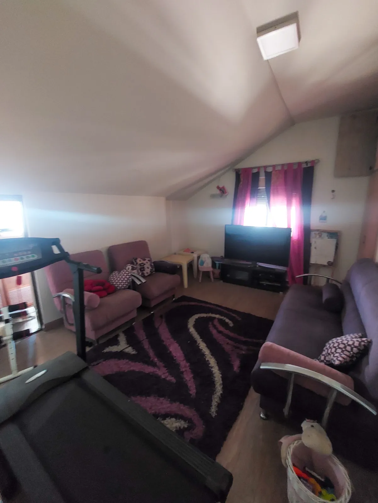 Fully Furnished Apartment in Mazraat Yachouh — الصورة 5
