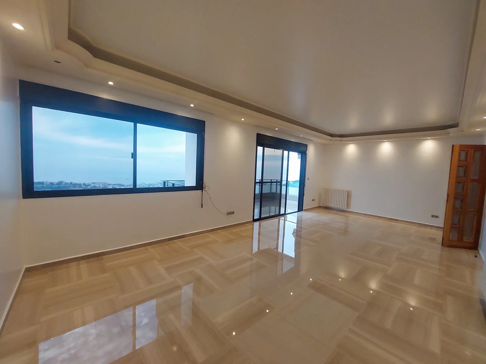 Apartment in Mazraat Yachouh, Metn with Sea & Mountain View — الصورة 3