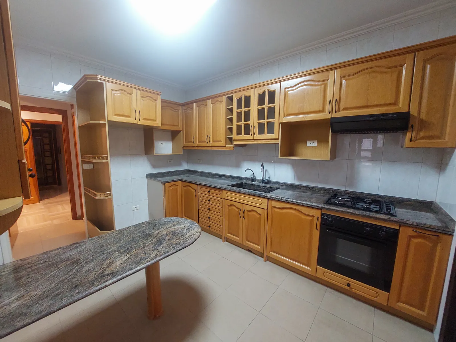 Apartment in Mazraat Yachouh, Metn with Sea & Mountain View — الصورة 4