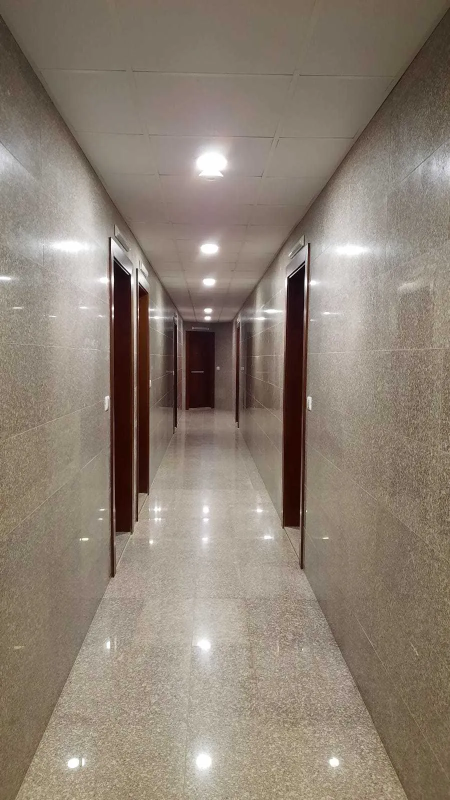 Prime Location Office in Hadath, Baabda — الصورة 2