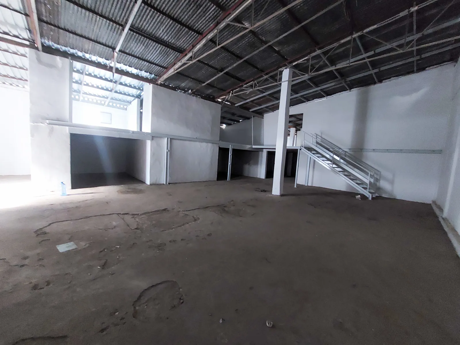 Warehouse + Land for Rent in Zalka, Metn — photo 4