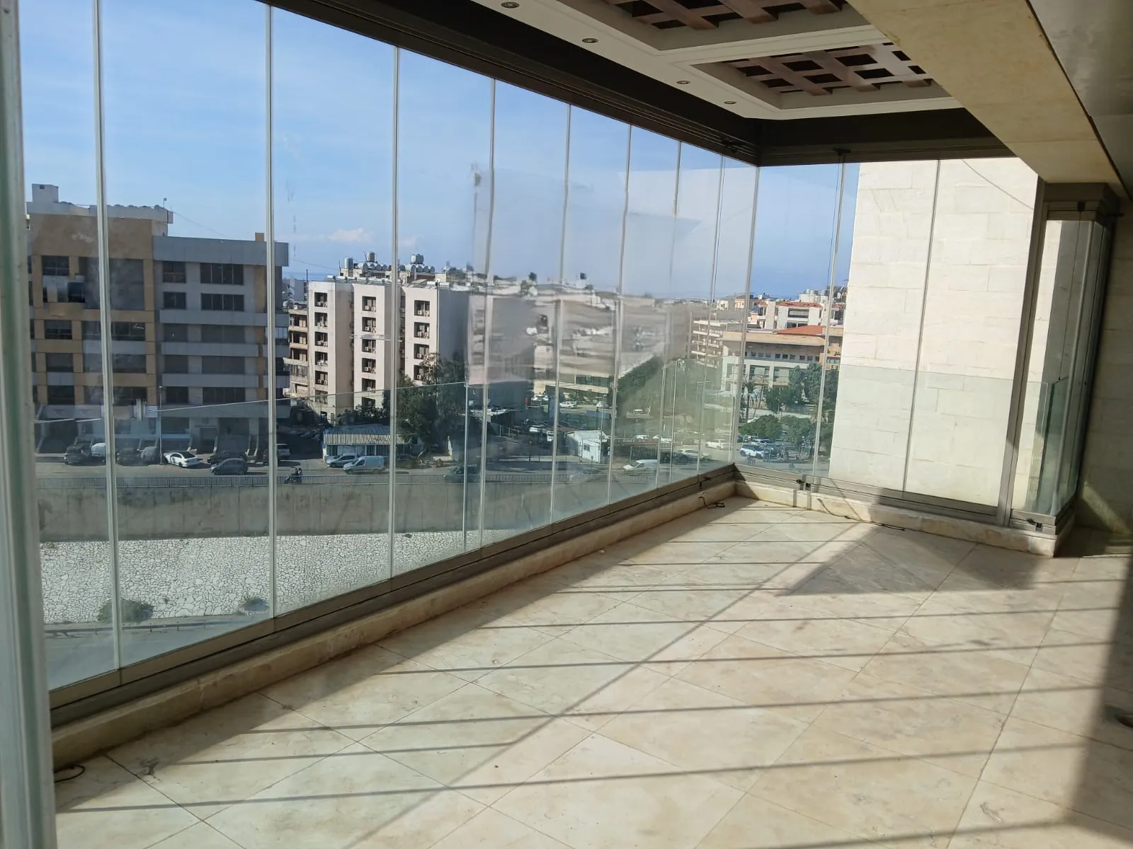 Apartment in Bir Hassan, Beirut with a Breathtaking Mountain View — الصورة 2