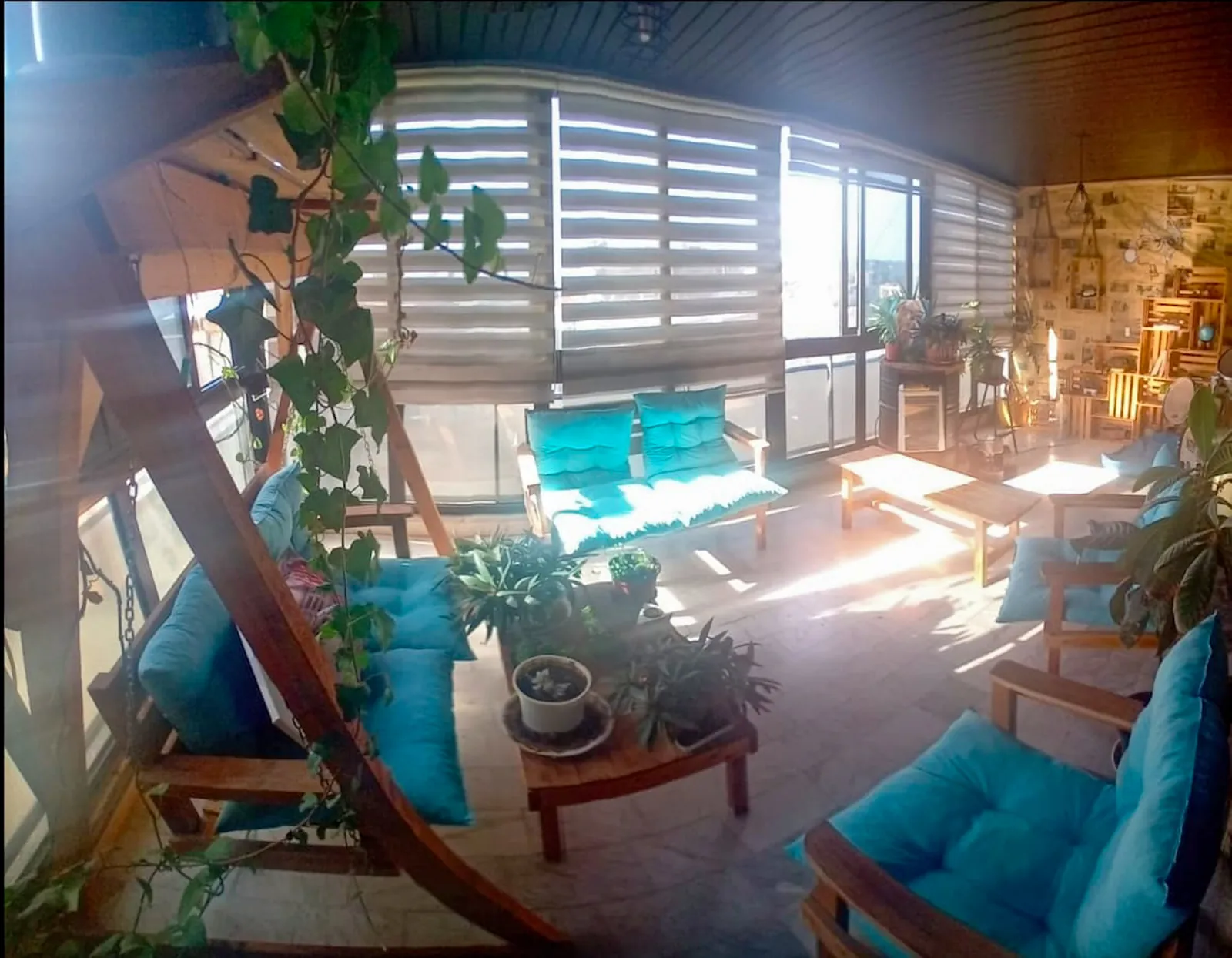 180 SQM Apartment + 90 SQM Shop for Sale in Atchaneh, Metn — photo 2