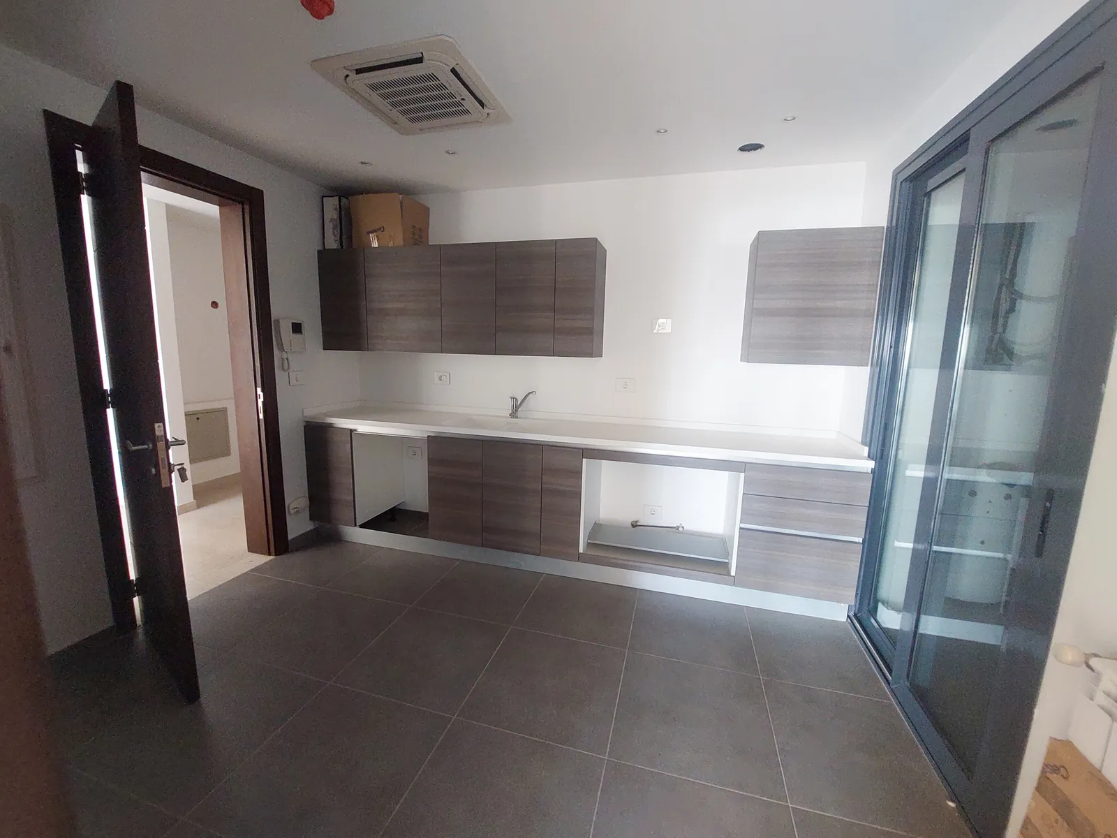 New Apartment in Biyada, Metn with Sea View — photo 4