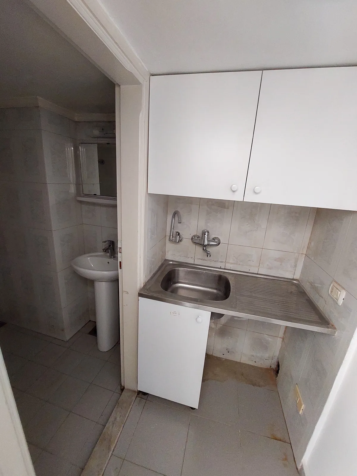 Prime Location Office in Mazraat Yachouh, Metn — الصورة 3