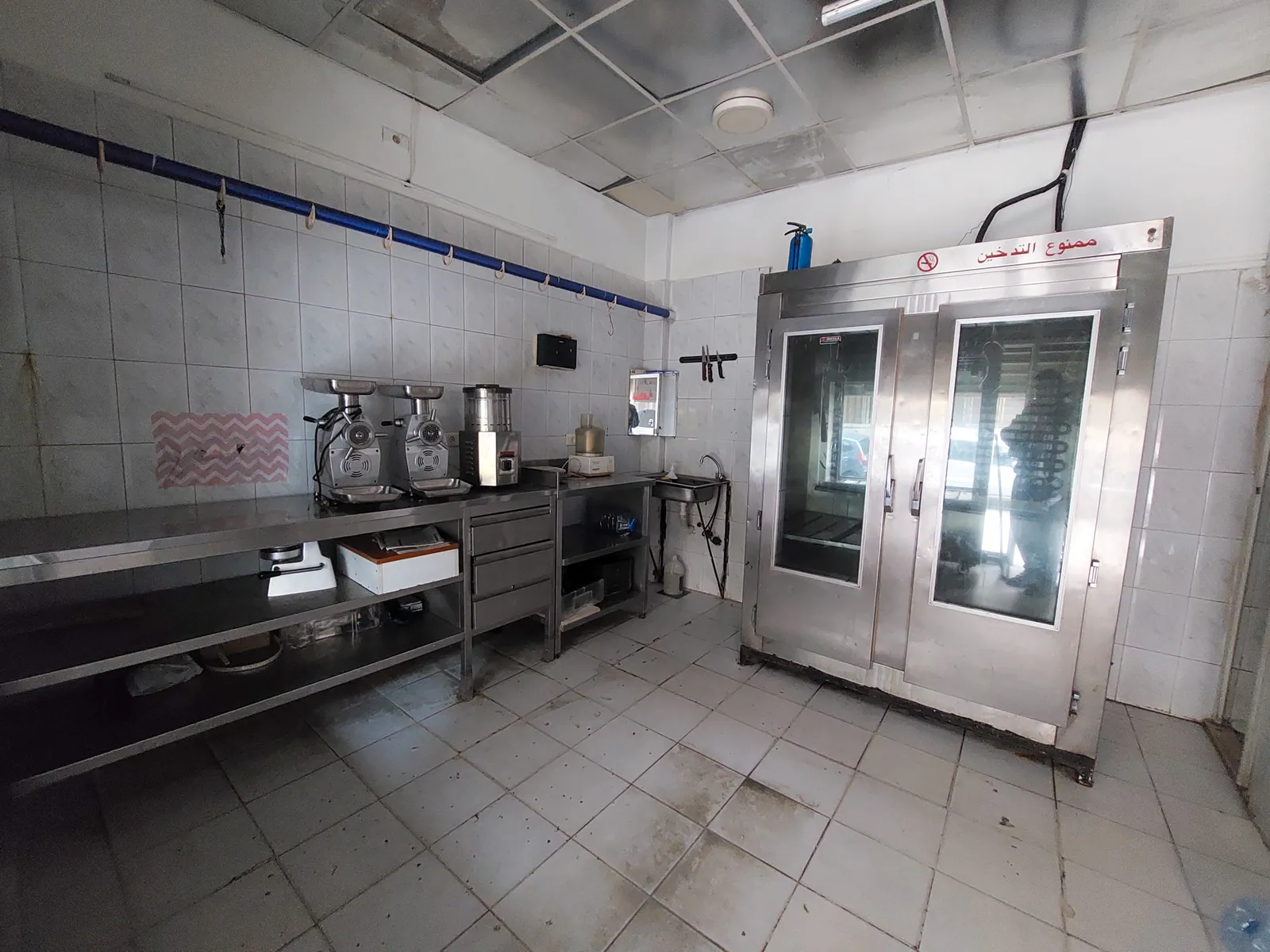 Prime Location Shop in Bauchrieh, Metn — الصورة 3
