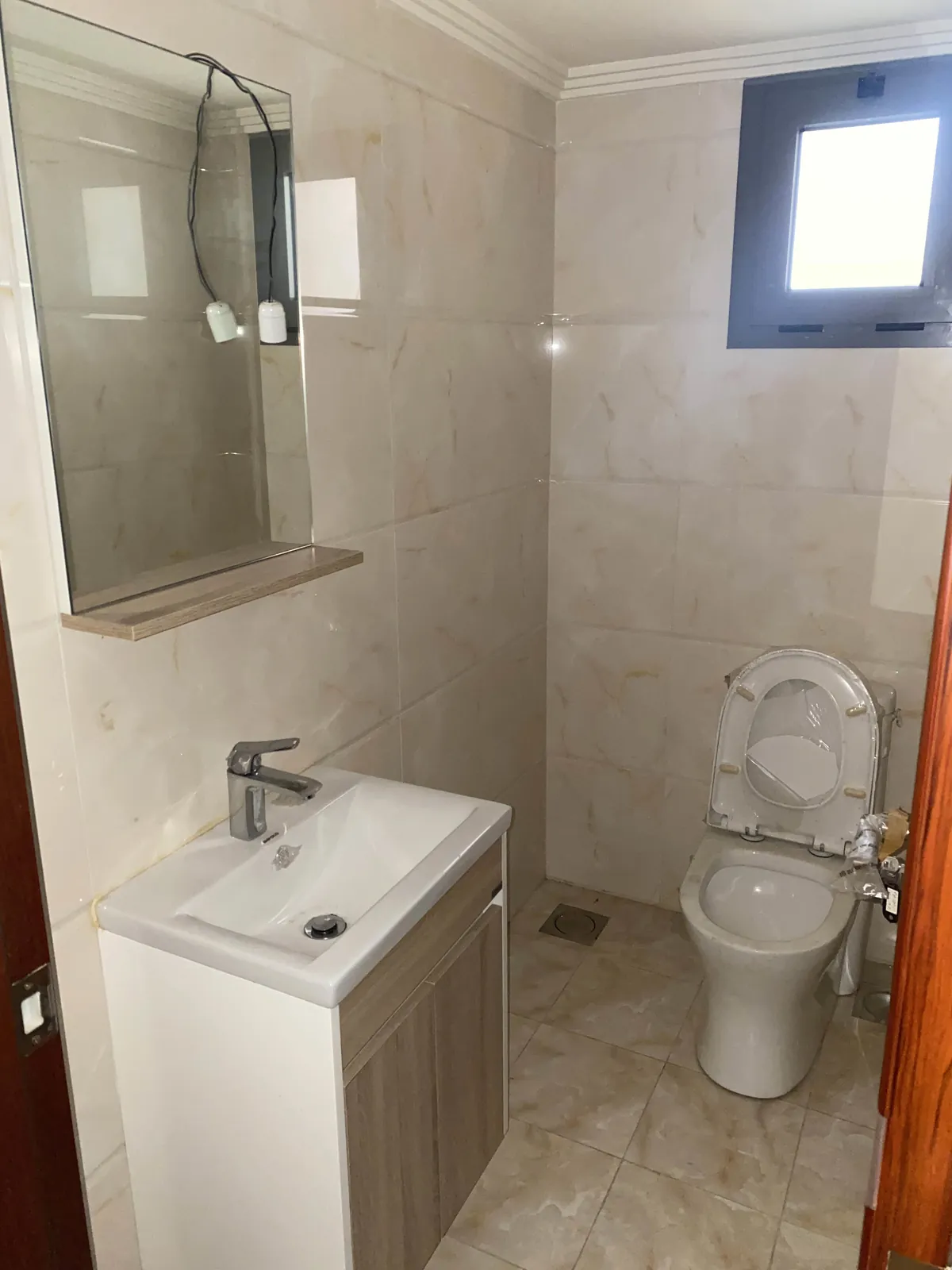 Apartment for Rent in Zalka, Metn — الصورة 4