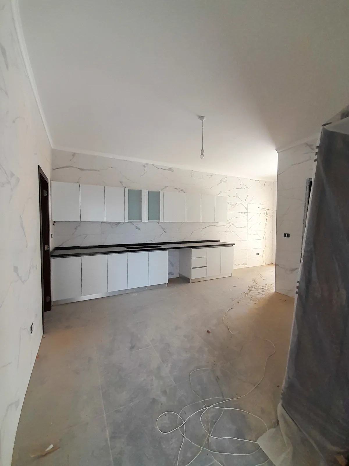 Prime Location Apartment in Baabdat, Metn with View & Terrace — photo 2