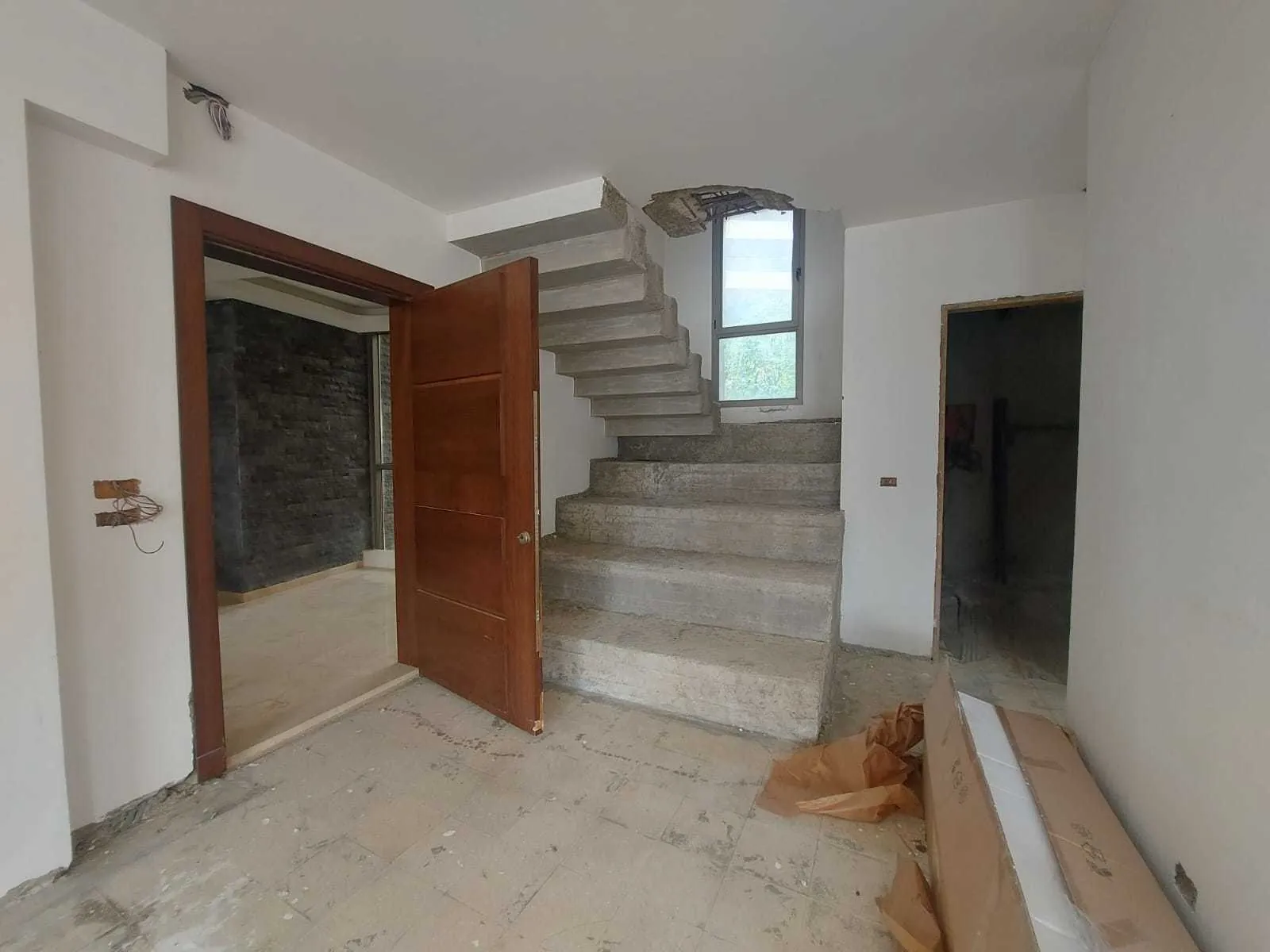 Apartment in Adma with Sea and Mountain View — photo 5