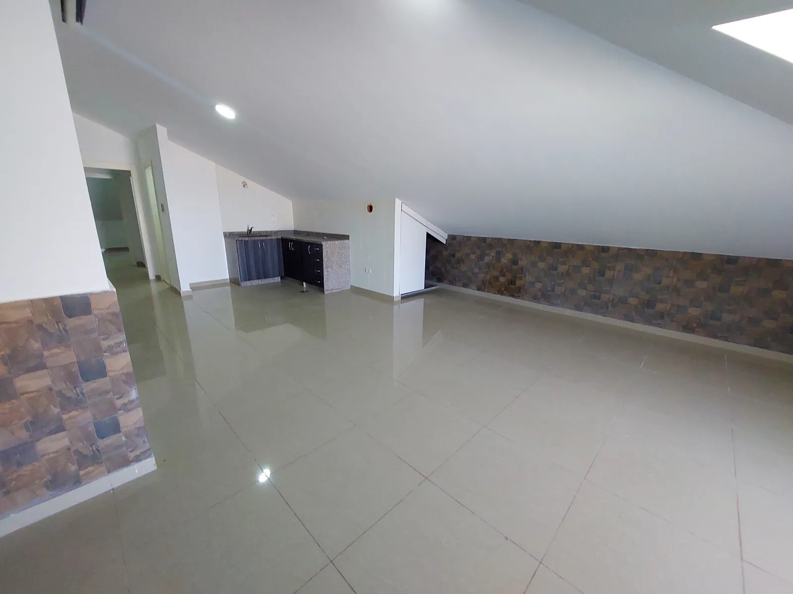Apartment in Mazraat Yachouh, Metn with Sea and Mountain View — الصورة 3