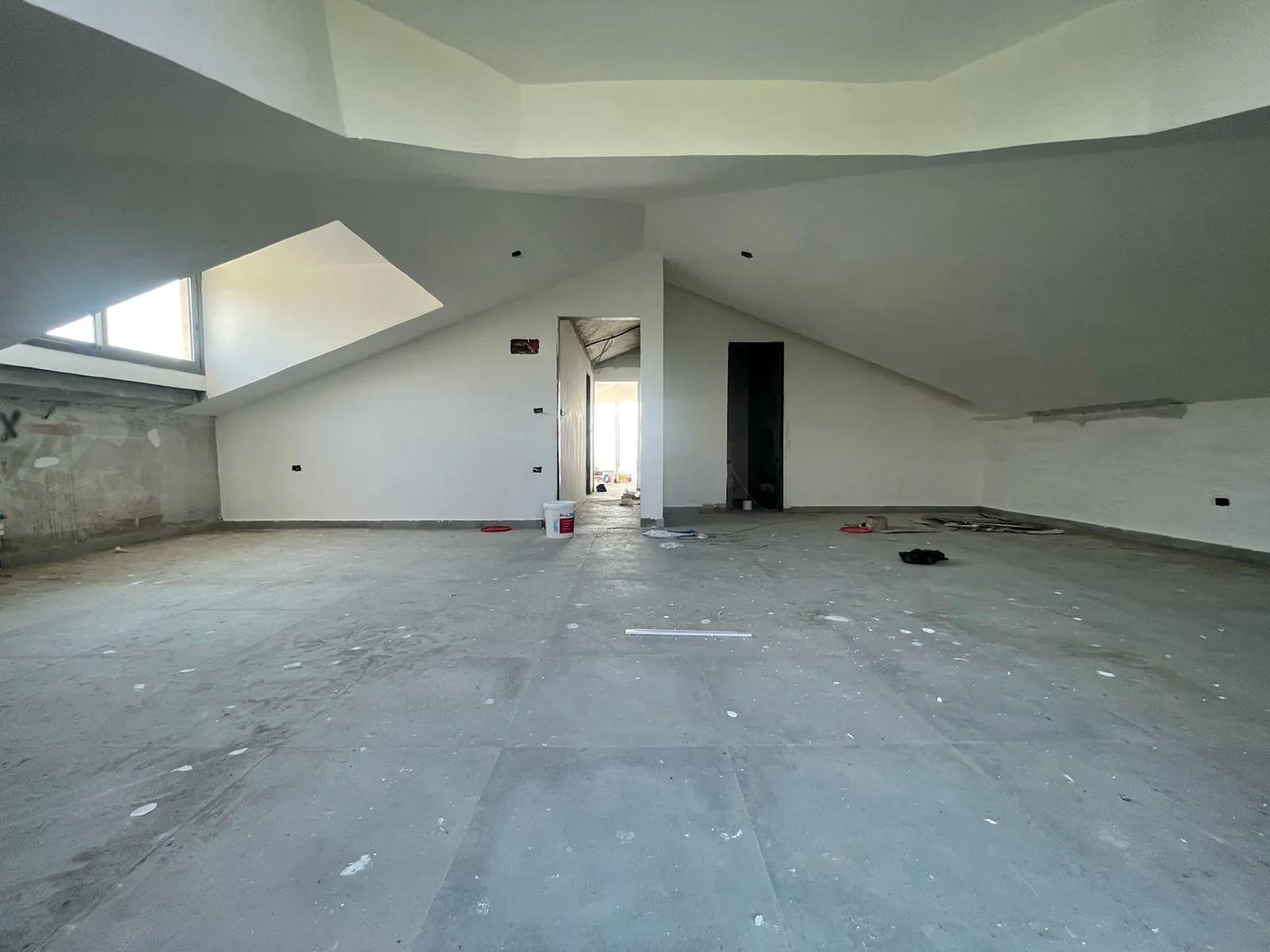 Brand New Apartment in Aoukar, Metn with Terrace — photo 5