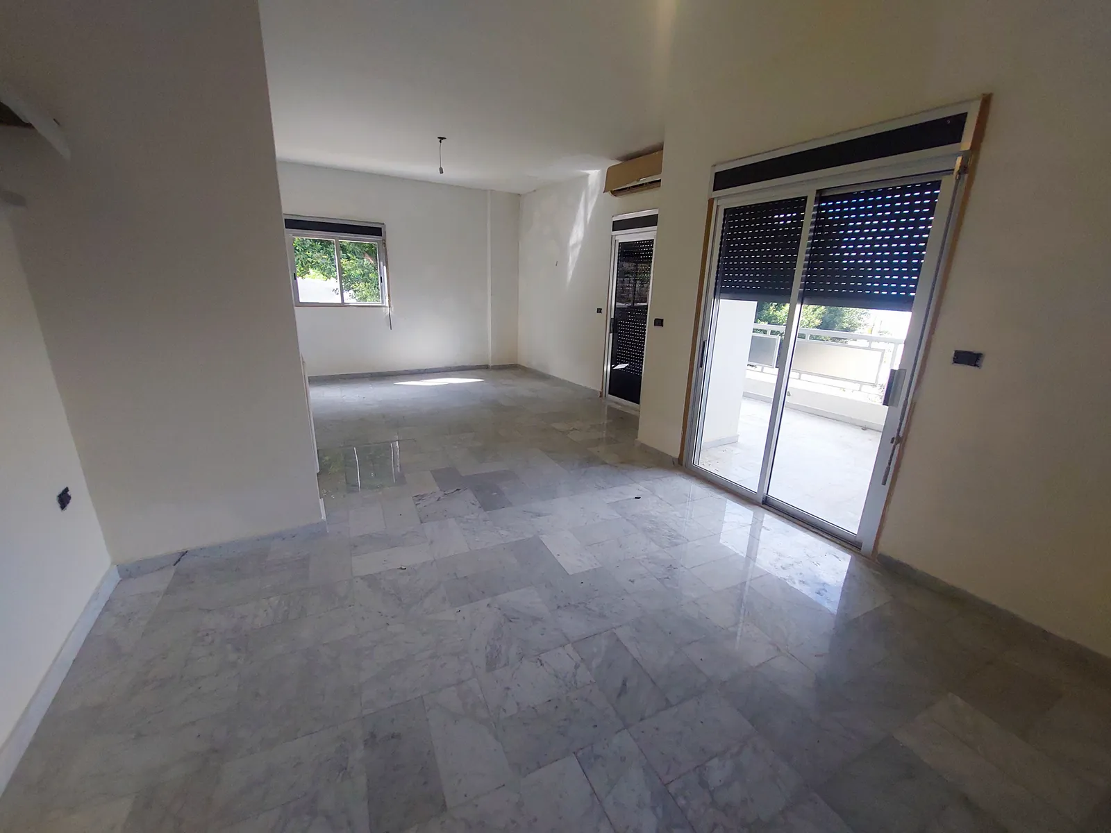 Prime Location Apartment in Ain Aar, Metn — photo 1
