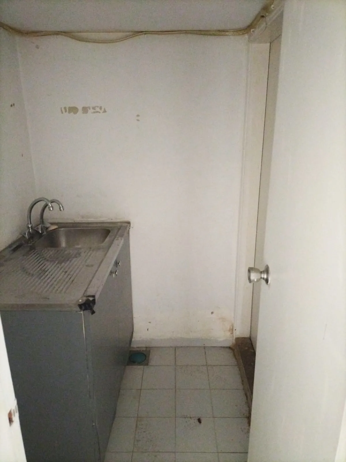 Prime Location Office in Hazmieh, Baabda — photo 4