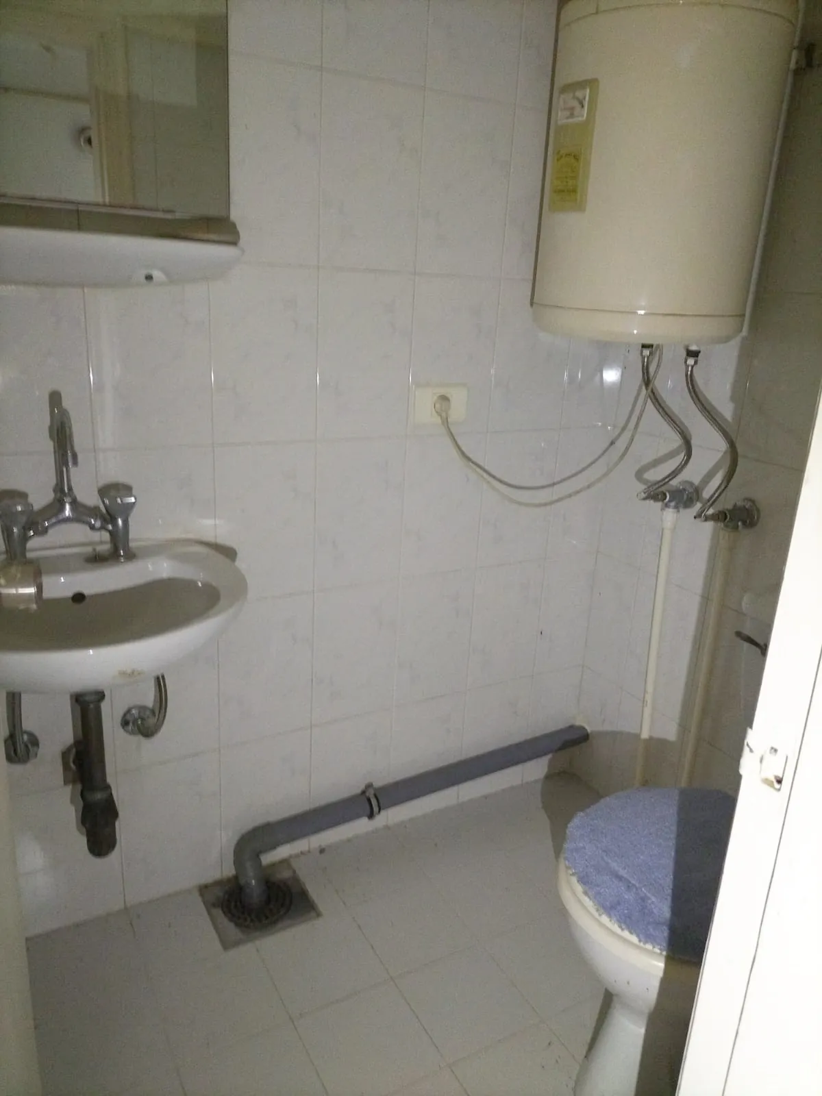 Prime Location Office in Hazmieh, Baabda — photo 5