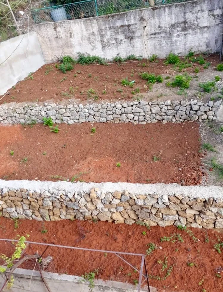 Prime Location Building in Aley Town, Aley, Mount Lebanon — الصورة 4