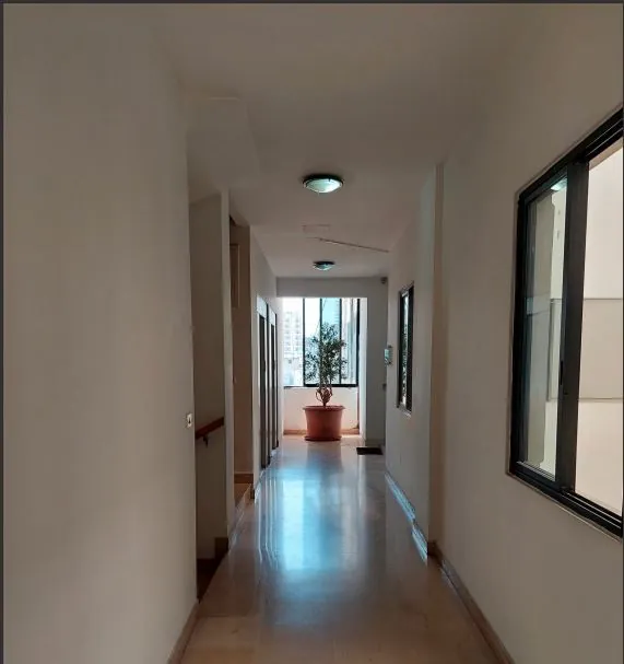 Prime Location Office in Hamra, Beirut