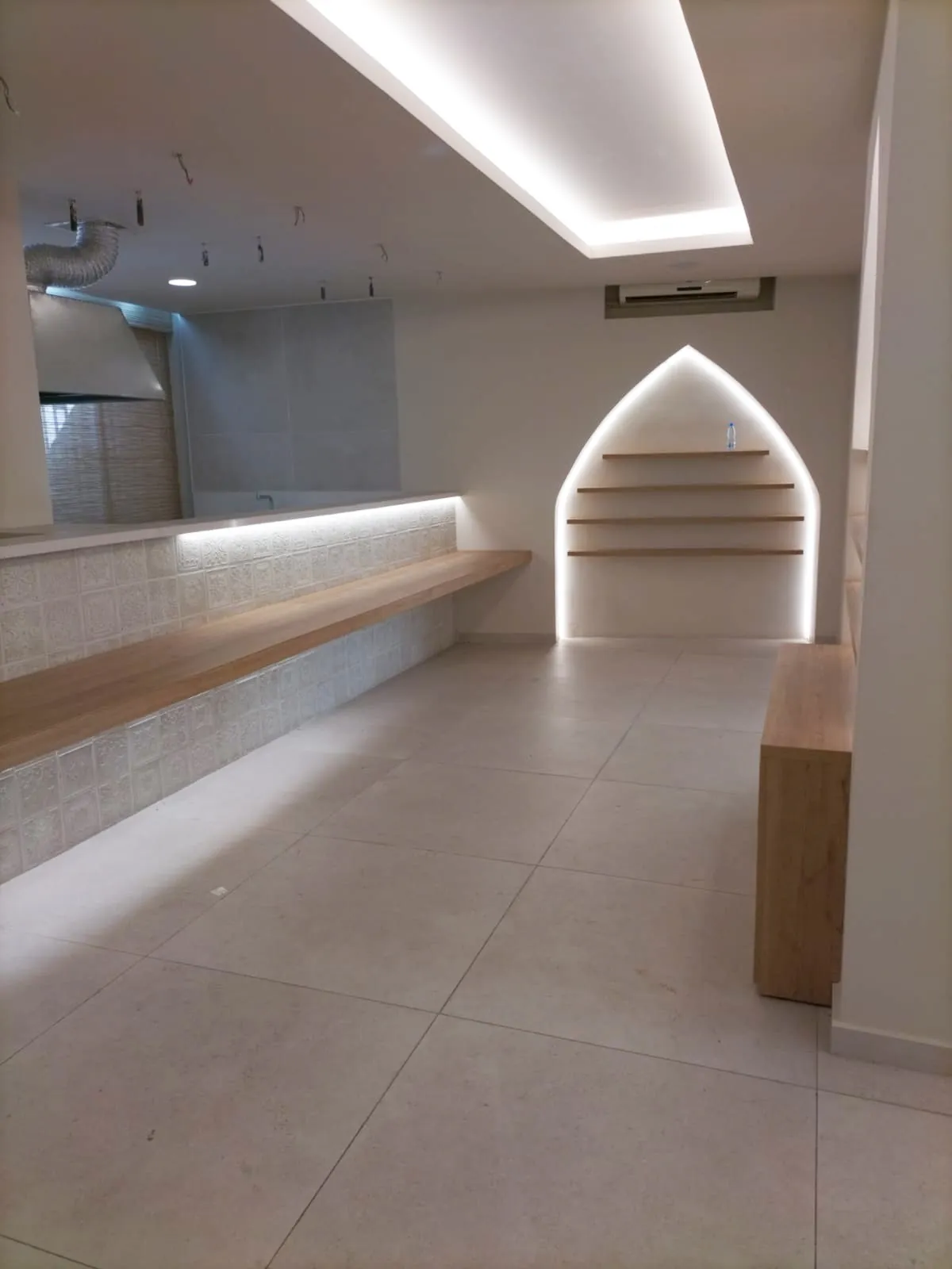Prime Location Shop for Rent in Badaro, Beirut