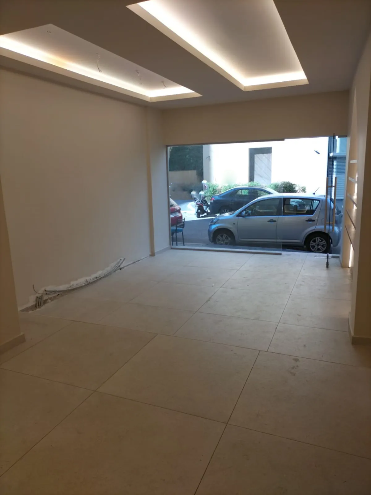 Prime Location Shop for Rent in Badaro, Beirut — photo 3