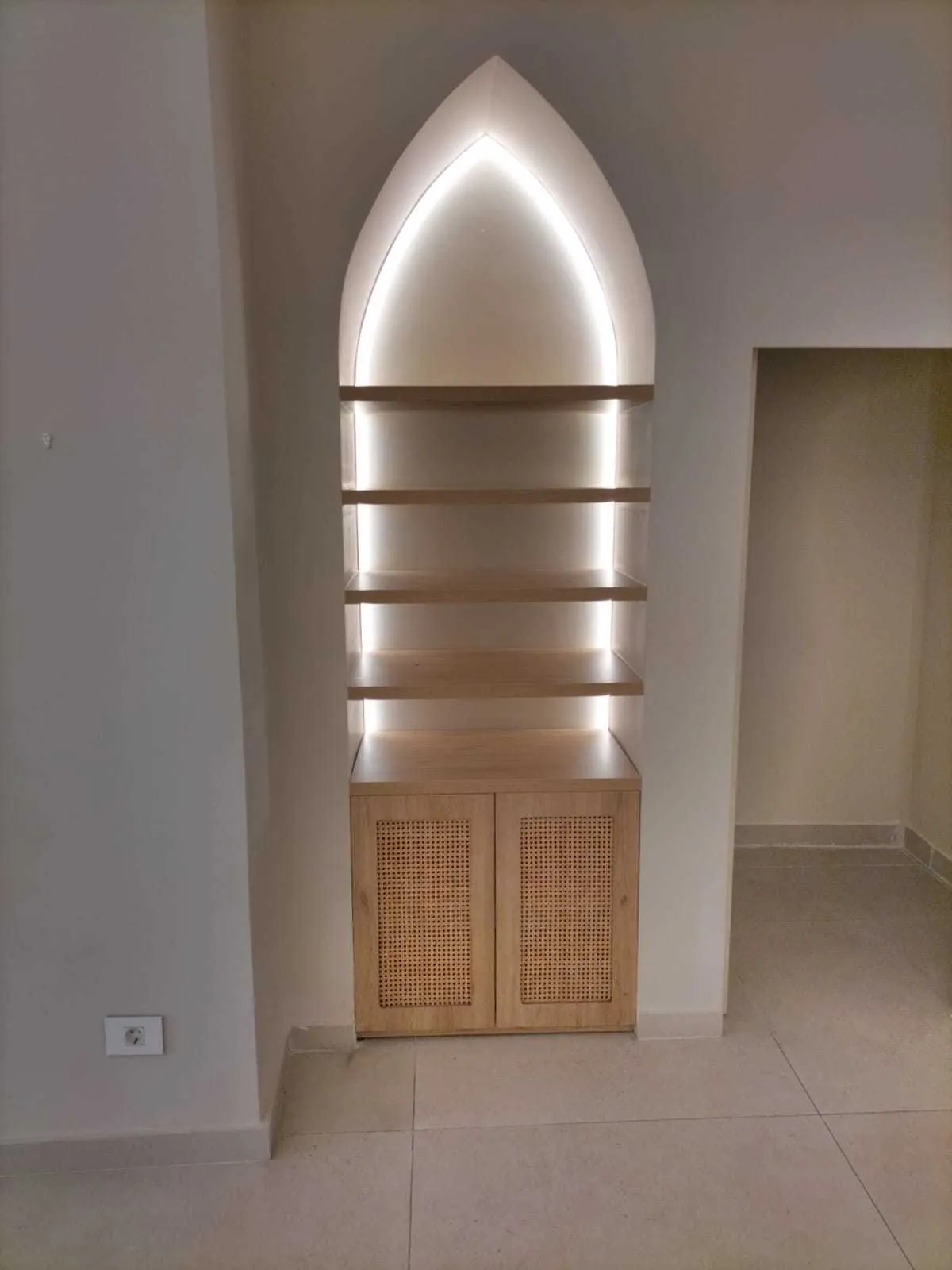 Prime Location Shop for Rent in Badaro, Beirut — photo 5