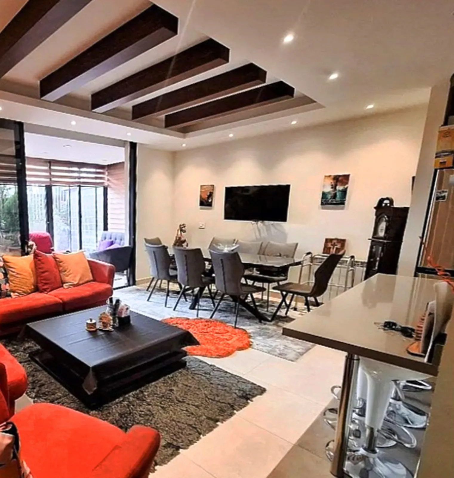 High-End SEMI FURNISHED Apartment in Douar with Mountain View — photo 2
