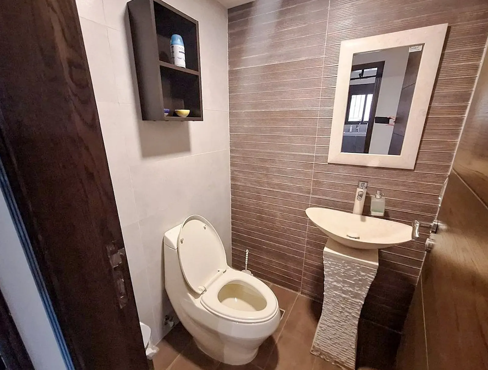 High-End SEMI FURNISHED Apartment in Douar with Mountain View — photo 5