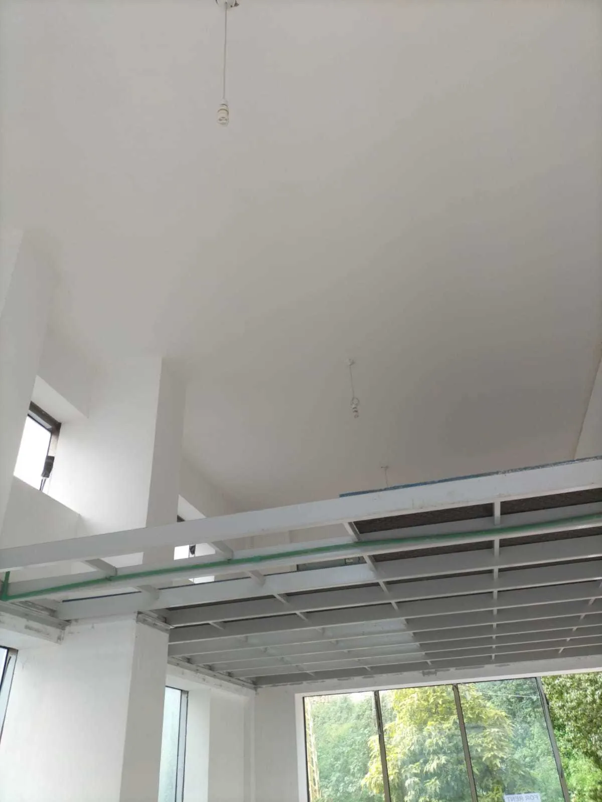 Prime Location Shop in Hazmieh, Mar Takla, Baabda — photo 2