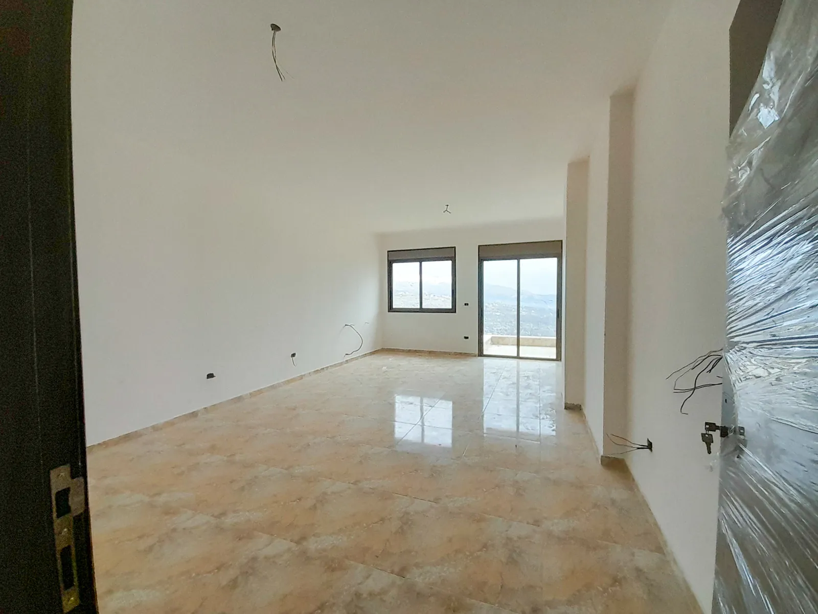 PAYMENT FACILITIES- Apartment in Majdel Tarchich, Metn with View