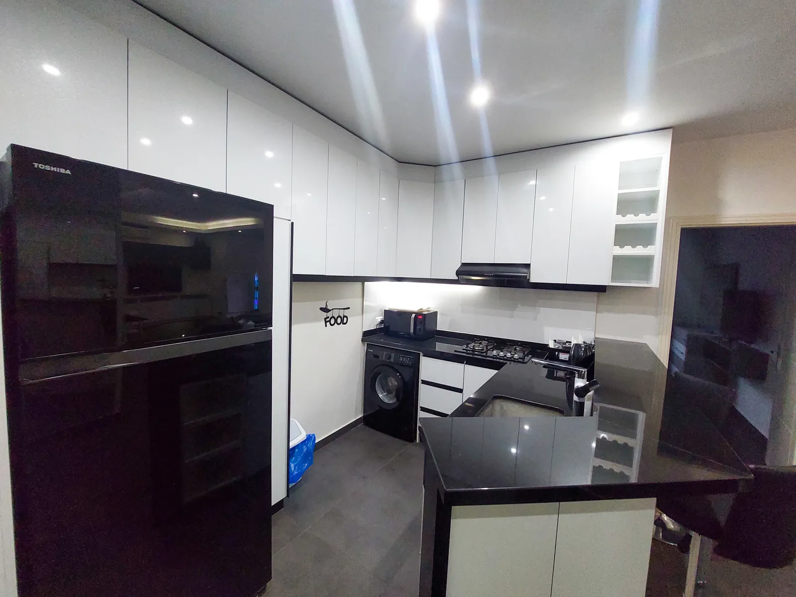 ​​​​​​​Fully Furnished Apartment in Aoukar, Metn — الصورة 5