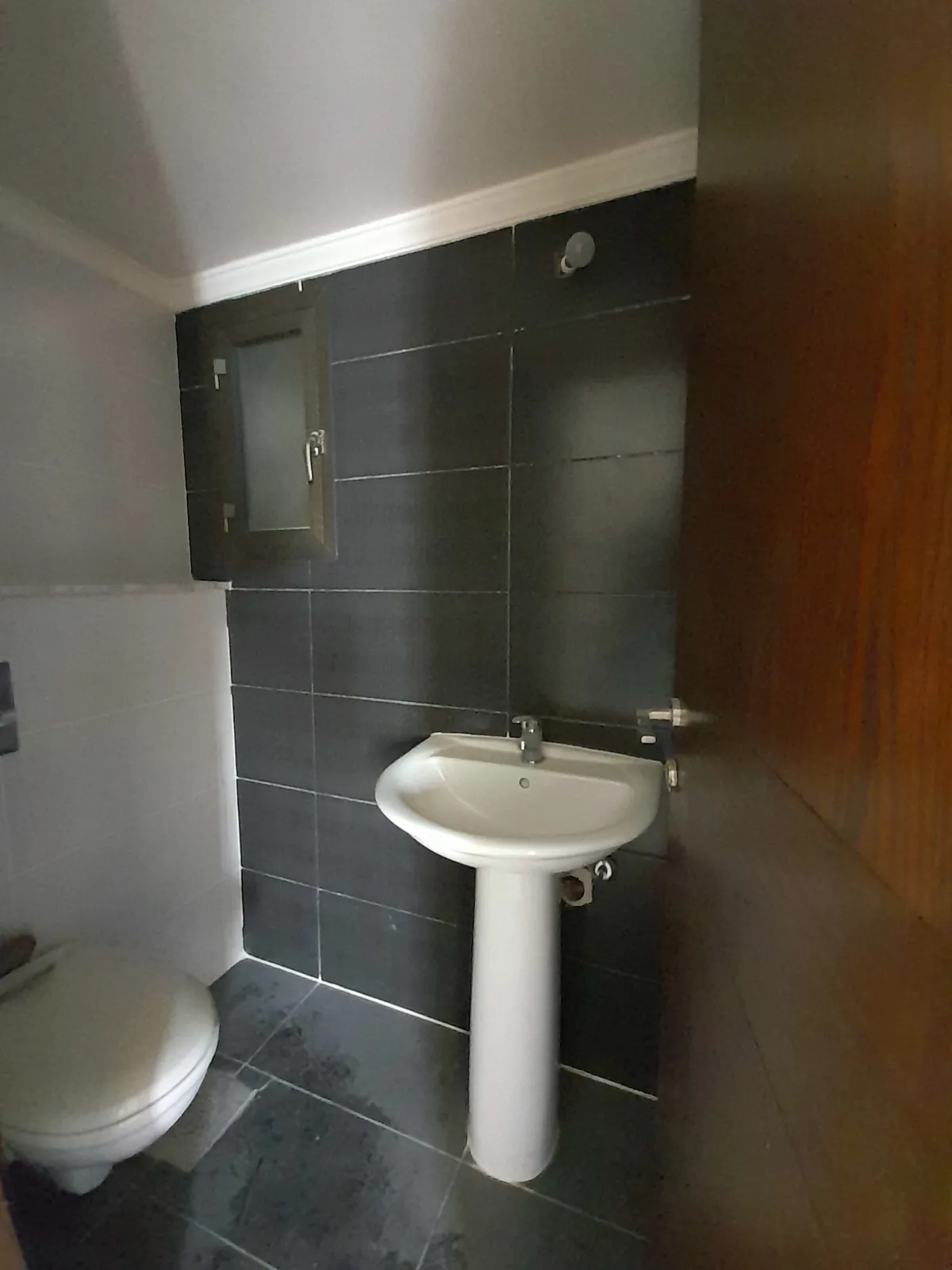 Apartment in Zouk Mosbeh, Keserwan with Sea and Mountain View — الصورة 5