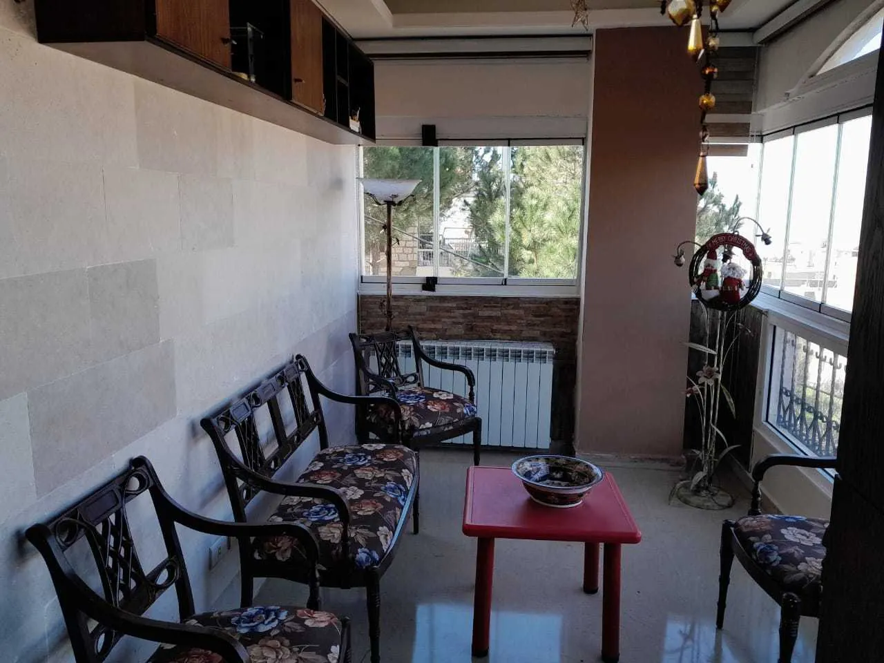 High- End Furnished Apartment in Roumieh, Metn — الصورة 3