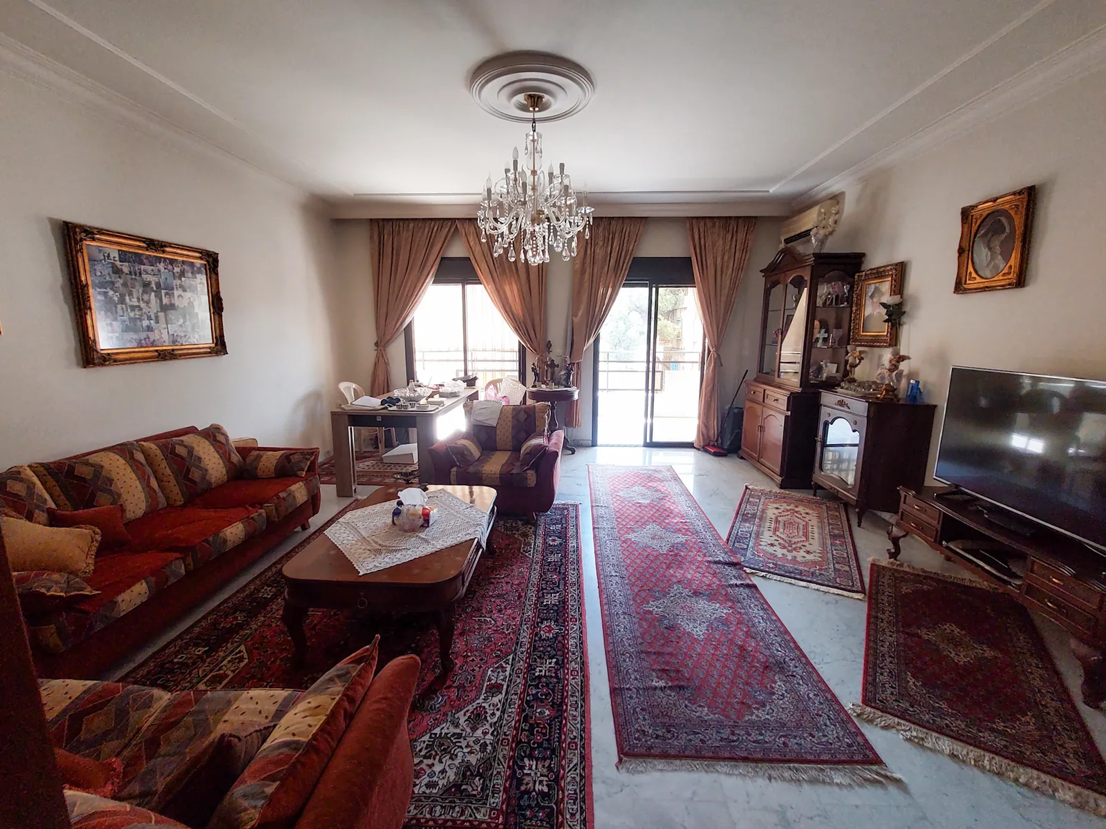 Very Well Maintained Apartment in New Rawda, Metn — الصورة 3