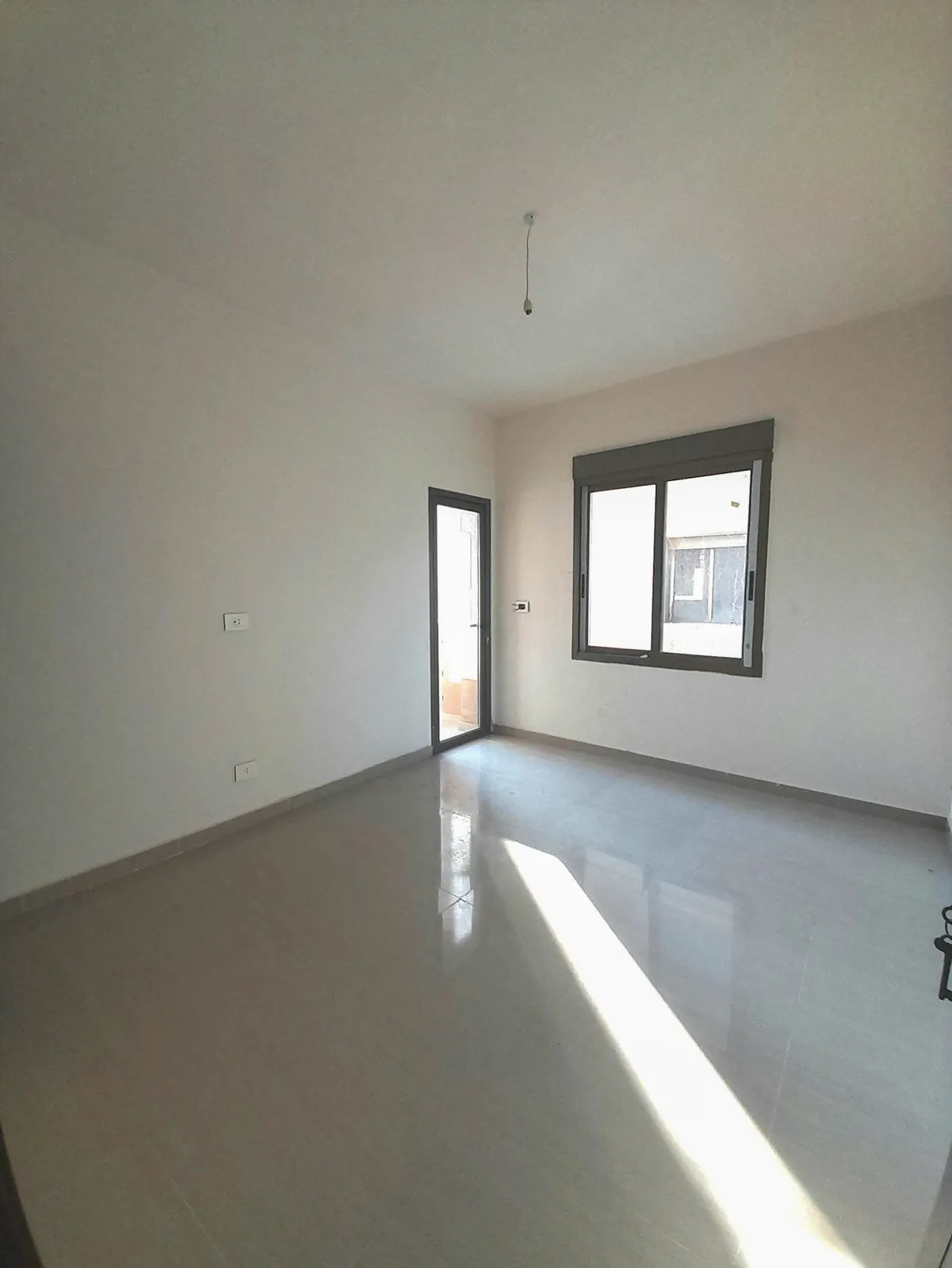 Apartment in Ballouneh, Keserwan with Sea and Mountain View — الصورة 4