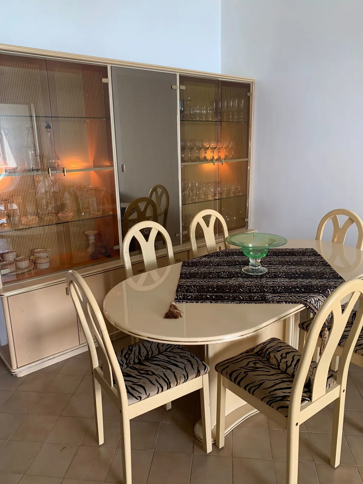 Fully Furnished Chalet in Tabarja, Keserwan with Open Sea View — الصورة 5