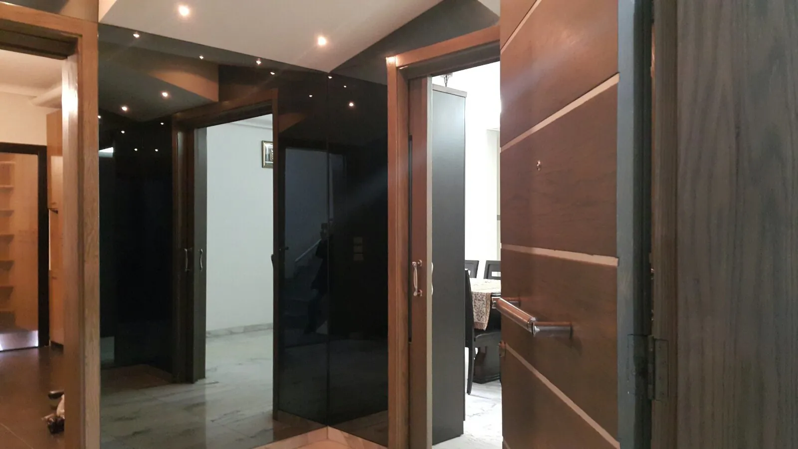 Prime Location Apartment in Baabda Town, Baabda
