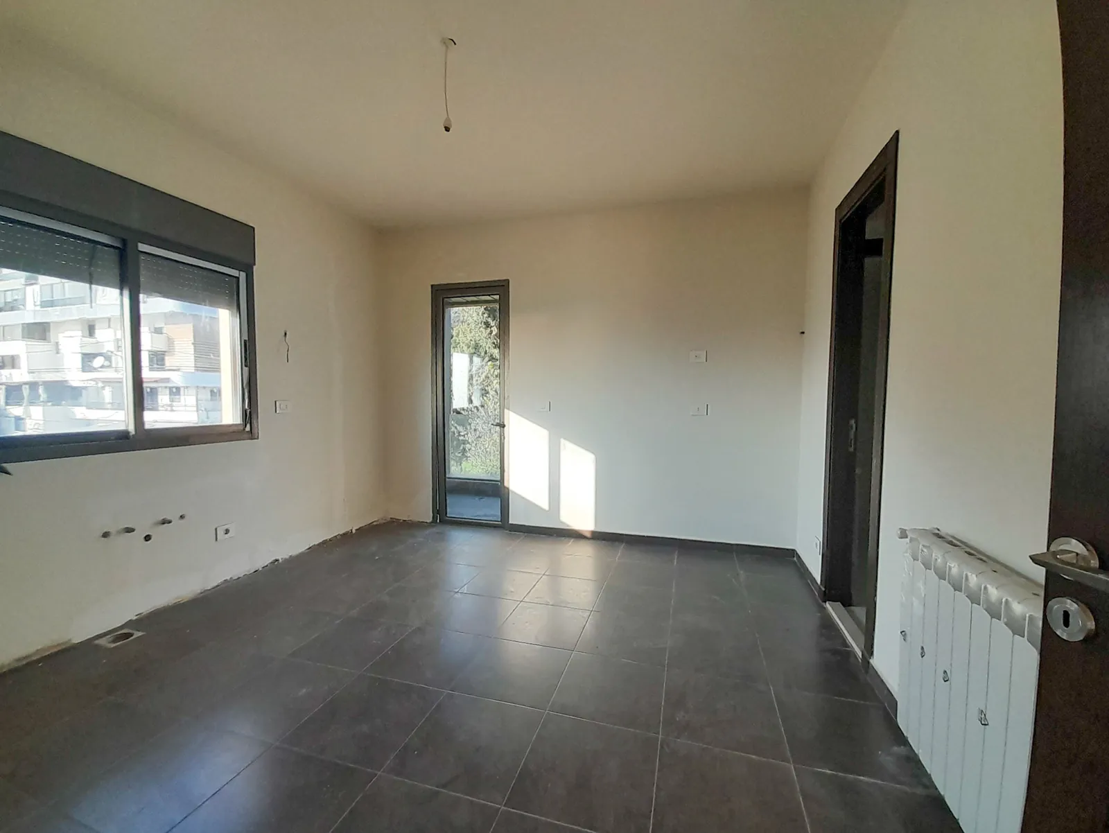 Apartment in Ballouneh, Keserwan with Sea and Mountain View — الصورة 4