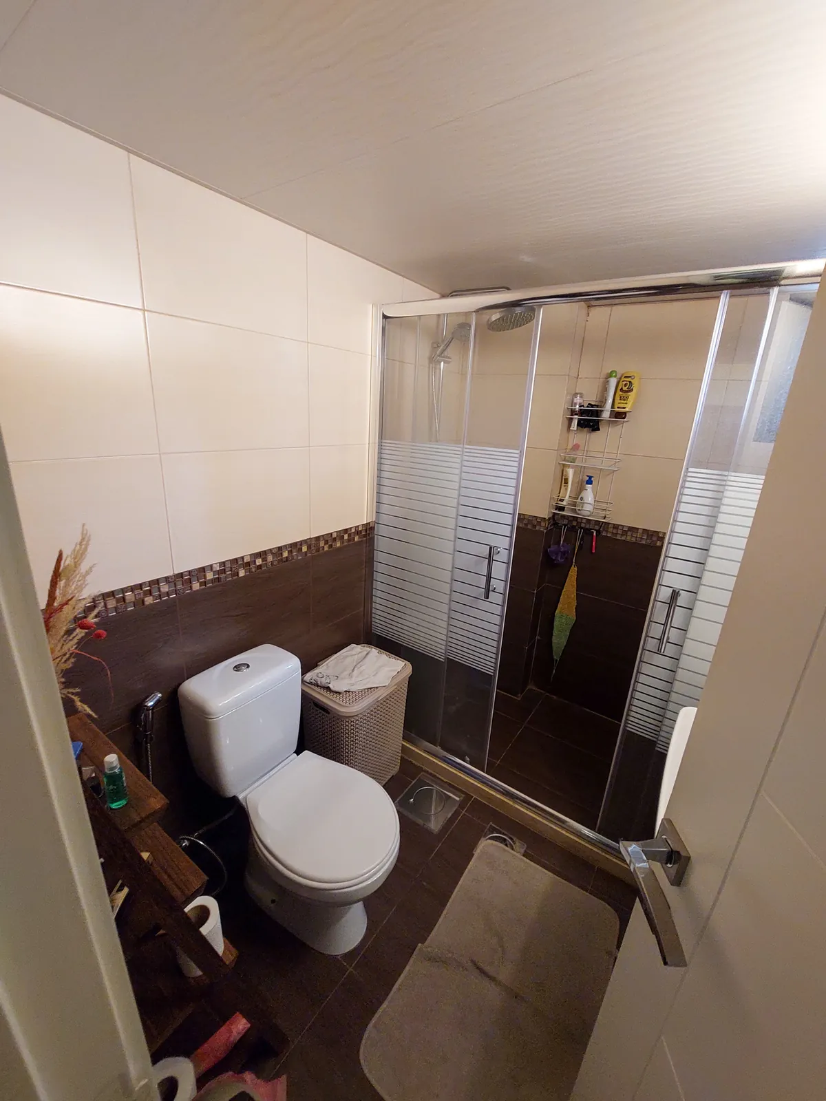 Fully Furnished Apartment in Bauchrieh, Metn — الصورة 5