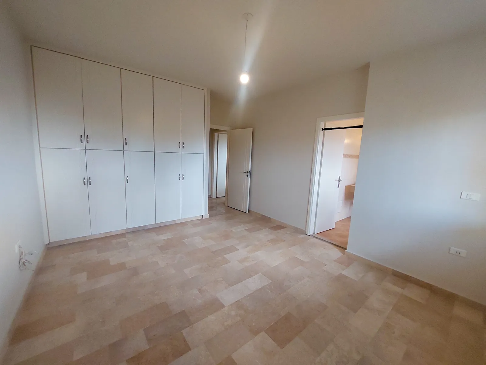Apartment in Ain Aar, Metn with Breathtaking Sea and Mountain View — الصورة 5