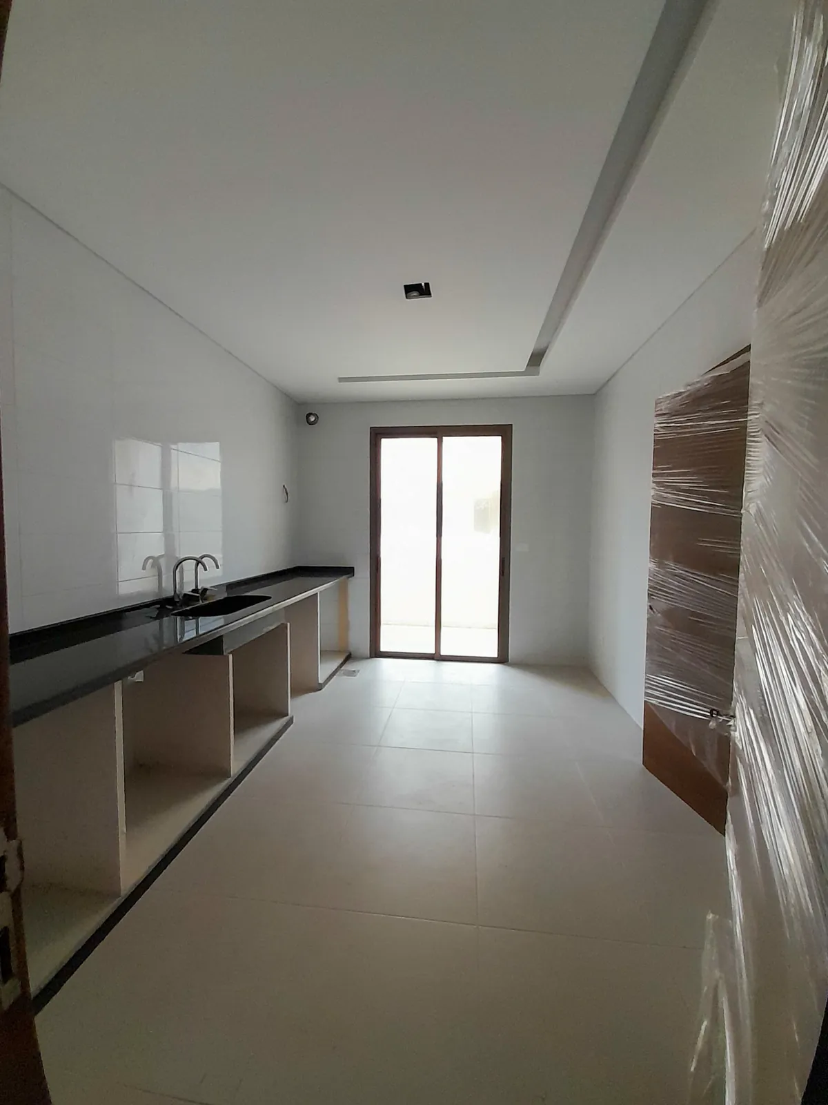Fully Decorated Apartment in Douar, Metn with Mountain View — photo 5